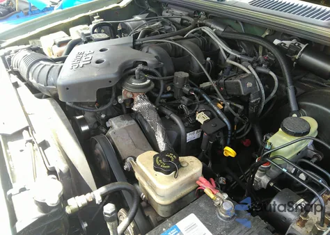 2001 Ford Explorer Sport из США, поврежденный, VIN 1FMYU60E71UC17430